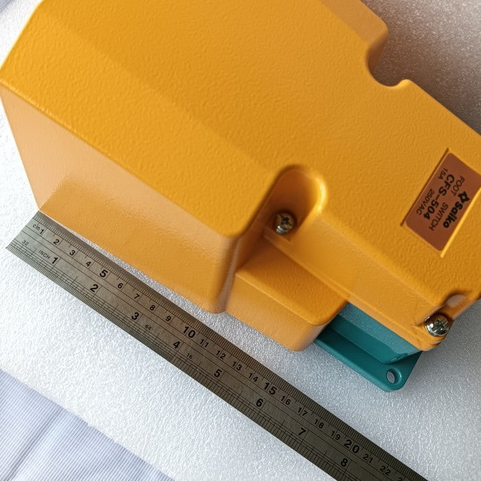 Foot Switch Plastic Saiko CFS-504 250V 10A Grey