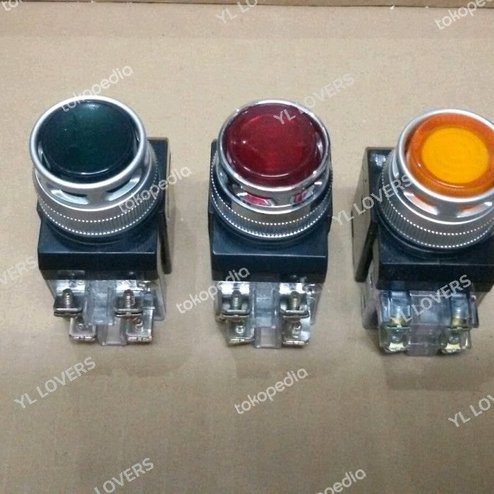 Illuminated Push Button Hanyoung CR 304-24V G Flush, Momentary 24V 30 mm Green 1NO+1NC