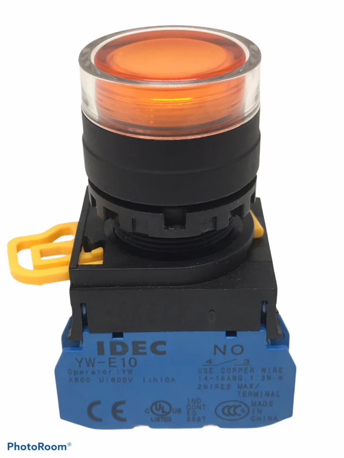Push Lamp Idec YW1L-MF2E10Q0 22mm 220VAC Amber 1NO